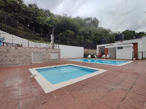 Casa En Venta En San Luis. Cod V30710