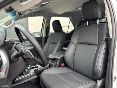 Toyota SW4 2.8 TDI SRX 7As 4x4 6At