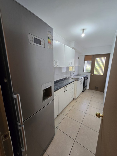 Arriendo Semiamoblado En Conchalí, 3d/2b Mas Estacionamiento
