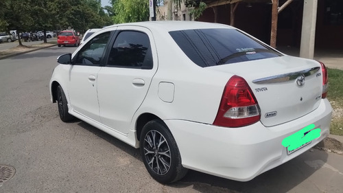 Toyota Etios 1.5 Sedan Xls