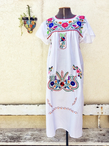Imagem 4 de 7 de Vestido Mexicano Midi Com Manga Algodão Bordado A Mão Varal