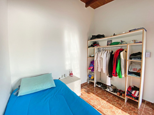 Casa En Venta Tolosa, 4 Dormitorios Y Pileta