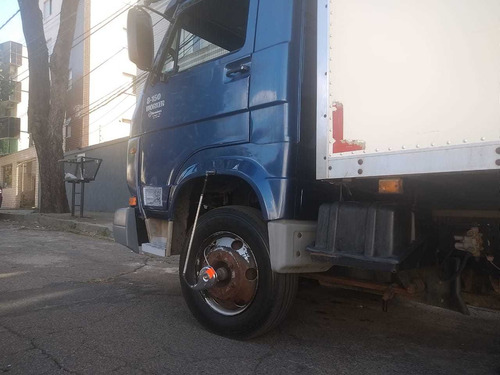 Imagem 2 de 10 de Caminhao 3/4 Refrigerado