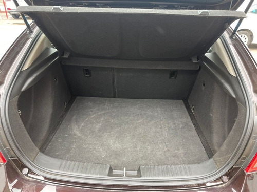Imagen 14 de 15 de Chevrolet Chevrolet Cruze Ls