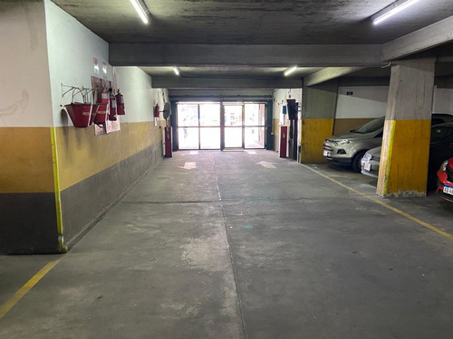 Imagen 2 de 8 de Venta Cochera Avellaneda