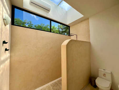 Casa En Venta En Quintas Baspul De 1 Planta Y 2 Recámaras | A 20 Min De Mérida