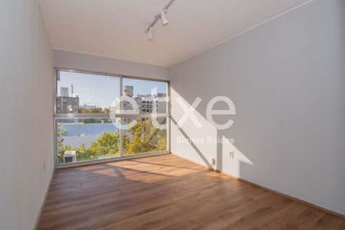 Imagen 1 de 10 de Oficina En Venta Con Garaje Y Excelente Renta 6,2% En Centro (ref: Jpd-1153)
