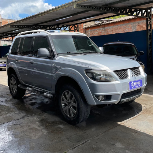 Mitsubishi Pajero TR4 2.0 4X4 16V 140CV FLEX 4P AUTOMÁTICO