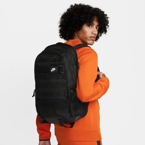 Mochila nike sb rpm cheap camuflada