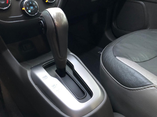 Imagem 9 de 15 de Chevrolet Cobalt 2015 1.8 Ltz Aut. 4p