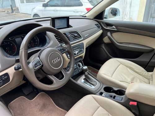 Imagem 11 de 16 de Audi Q3 Com Teto Solar