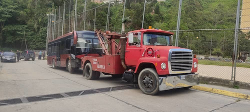 Imagen 2 de 5 de Servicio De Grúas, 24 Horas, 0412-8580220 Y 0424-8174415