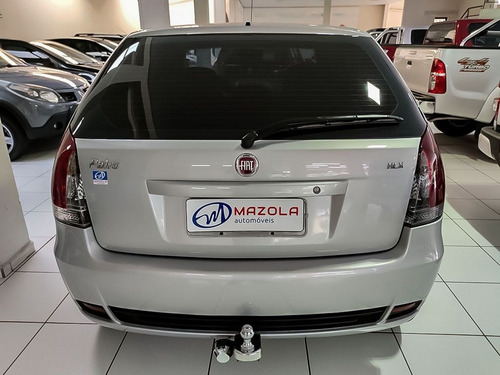 Imagem 16 de 17 de Fiat Palio 1.8 Mpi Hlx 8v
