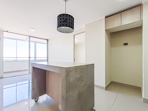 Edificio Las Acacias (1 Est. 1 Bod.) Vista Sur Piso 13