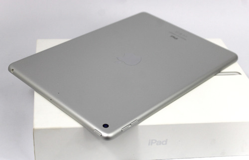 Tablet Apple Ipad (9th Generación) - Plata Mod.a2602 64 Gb Plateado (Usado)