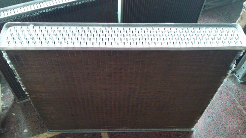 Radiador  Panel Mercedes Benz 1114 5 Filas