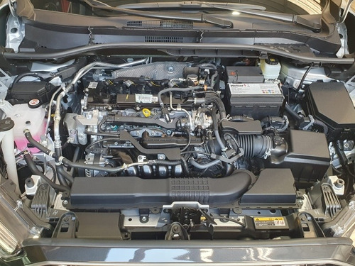 Imagen 14 de 15 de Toyota Corolla Cross Sedan