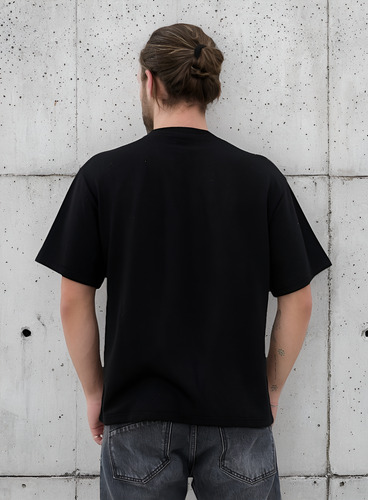 Remera Hombre Stone Oversized Lisa Negro