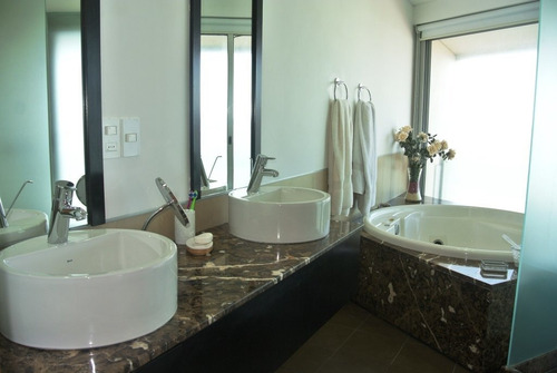 Exclusivo Triplex En Punta Del Este - Cod2727 - Venta
