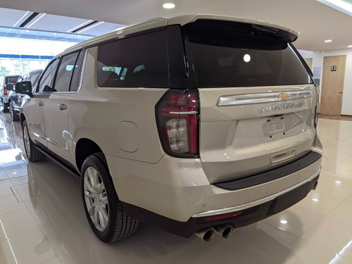 Imagen 4 de 11 de Nueva Chevrolet Suburban High Country 2021