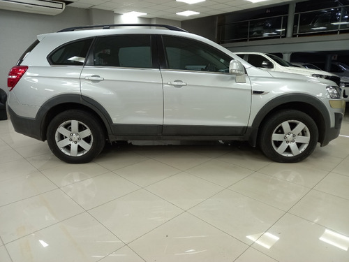 Imagen 2 de 15 de Chevrolet Captiva Ls 2.4 Mt 2016