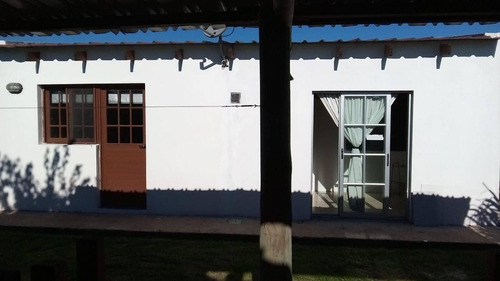 Hermosa, Recien Construida,cochera,barbacoa,buena Calidad.