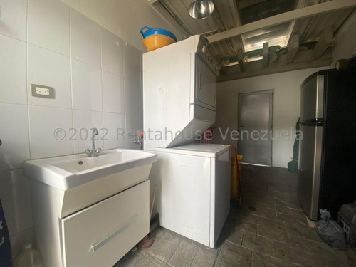 Imagen 23 de 30 de Ls Vende Casa Colinas De Bello Monte