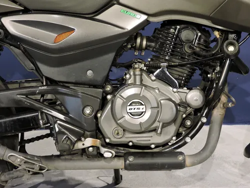 Bajaj Pulsar 180 Fi Neon 2022