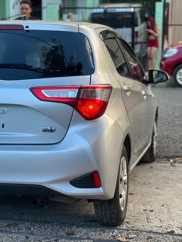 Toyota Vitz 2017