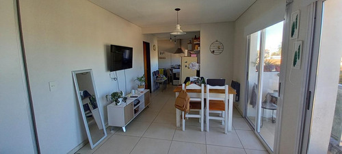 Imagen 8 de 12 de Venta Departamento Mono Ambiente Con Cochera El Palomar
