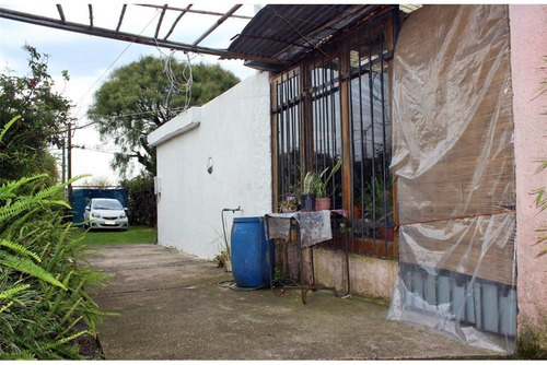 Venta Casa 2 Dormitorios, Depósito En Terreno