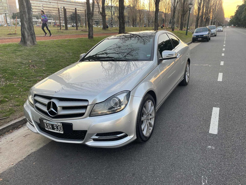 Imagen 2 de 14 de Mercedes-benz Clase C 1.8 C250 Avantgarde B.efficiency At
