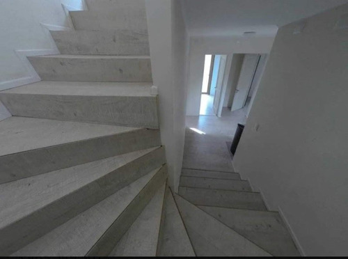 Se Vende Parcela Con 2 Casas Independientes Chicureo