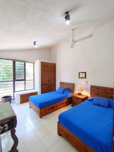 Casa En Privada En Tequesquitengo, Jojutla, Morelos - Ham-581-cp