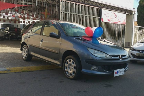 Peugeot 206 1.4 Presence 8v Flex 4p Manual