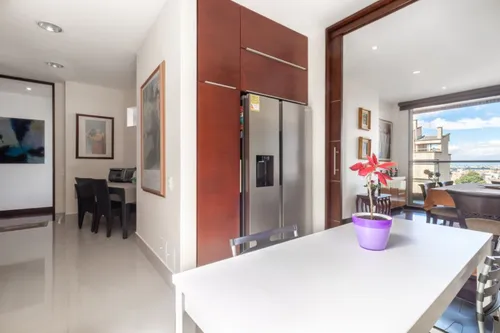 Apartamento En Venta En Chicó Oriental. Cod V9743