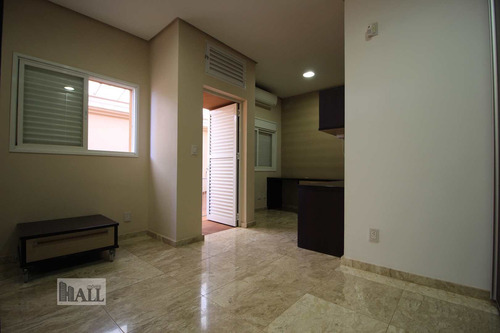 Casa À Venda No Condomínio Damha I Com 5 Quartos E 6 Vagas - V5997