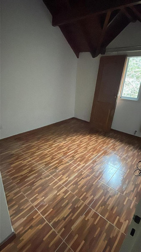 Duplex En Alquiler 4 Ambientes En B° Maria Del Parque
