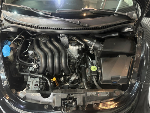 Volkswagen New Beetle 2.0 MI 8V GASOLINA 2P TIPTRONIC