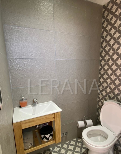 Venta Casa 4 Ambientes Cochera Piscina. Ituzaingo