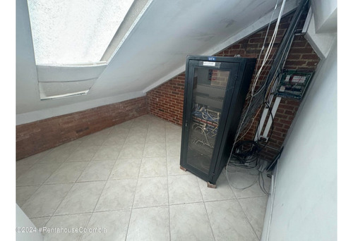 Comercial En El Lago(bogota) Rah Co: 25-158