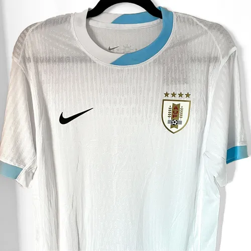 Camiseta Uruguay - 2024/25 - Versión Jugador - Blanca