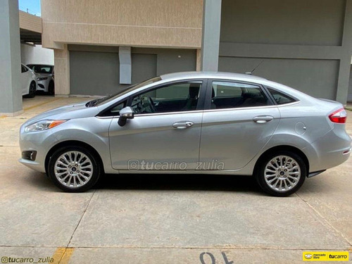 Ford Fiesta Titanium