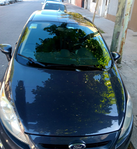 Ford Fiesta Kinetic Titanium