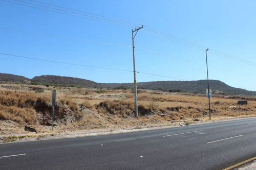 Terreno En Venta Sobre Anillo Vial Fray Junipero Serra Queretaro Qro.