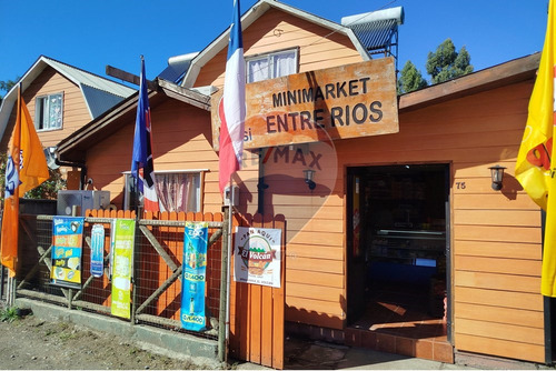 Casa Y Negocio En Venta En Pucón