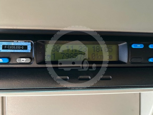 Iveco Tector 240e28 6x2 Caçamba Nova -13/14- Naves Seminovos