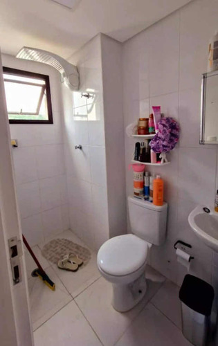 Apt 2 Quartos, 1 Suíte Com Vaga