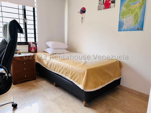Ds Apartamento En Venta - La Alameda / 24-4461