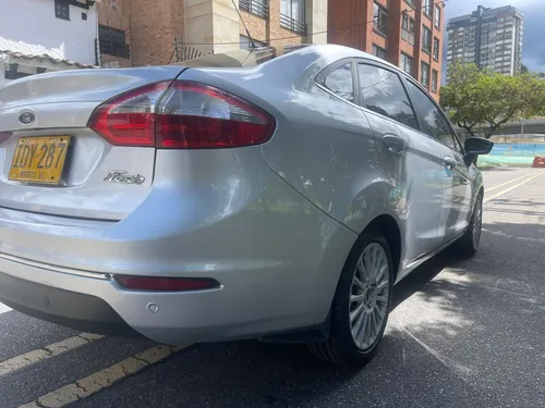 Ford Fiesta 1.6 Titanium At